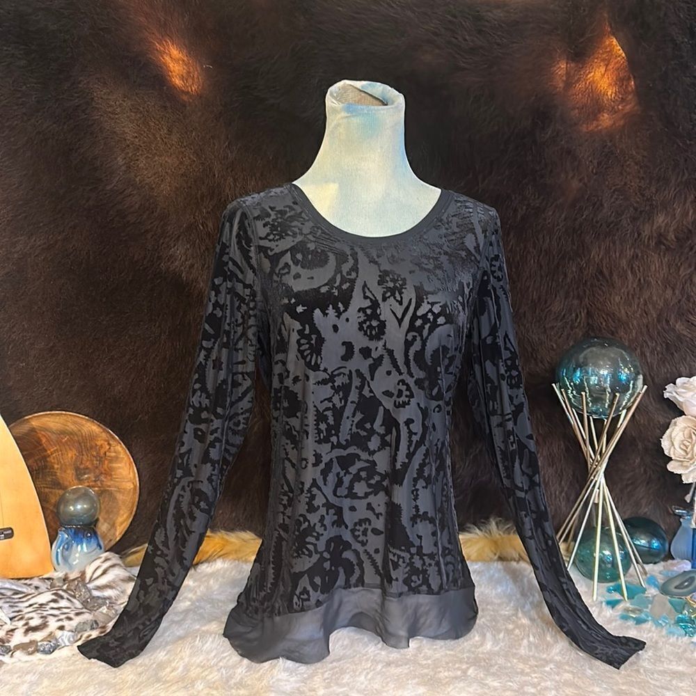 Simply vera Wang top M (3675)